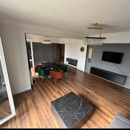 Sabiha Gökcene 5 Dk Havuz, Balkon, Otopark Yeşillikler Içinde İstanbul